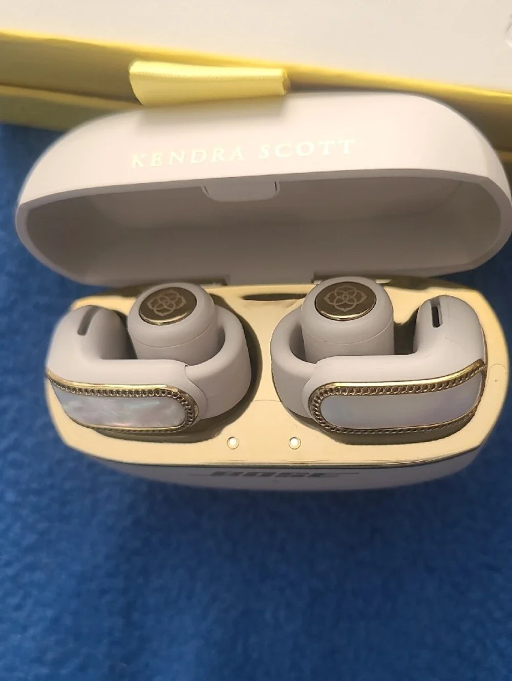 Bose Pearl Blush Charging Case with Gold Trim